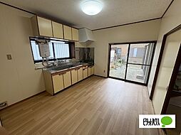 ウィステリア津宮 1階4DKの室内