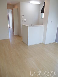 JR山陽本線 高島駅 徒歩15分の賃貸アパート 1階1Kのリビング/ダイニング