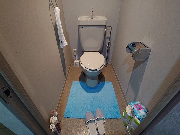 トイレを拡大表示