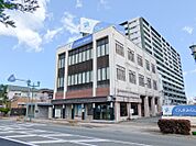 ぐんまみらい信用組合本店 682m