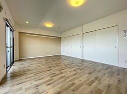 KAWA BUILDING 6階1DKのリビング/ダイニング