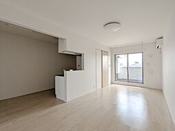 ネオ ファミール 3階1LDKのリビング/ダイニング