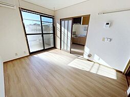 グラシア A 1階2Kのリビング/ダイニング