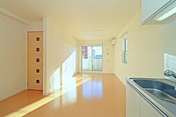 メゾン Wisteria 1階1LDKのリビング/ダイニング