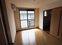 ドミトリー蒼海 B 2階2DKのリビング/ダイニング