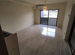 ファランドール井野 3階3LDKのリビング/ダイニング