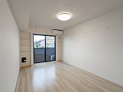 Y’s アビタシオン青柳 3階1Kのリビング/ダイニング