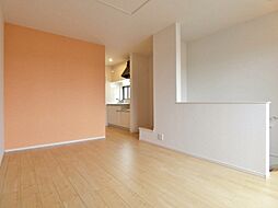 セントレーア I 1階1LDKのリビング/ダイニング