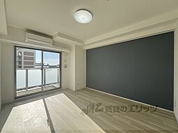 阪神本線 杭瀬駅 徒歩3分の賃貸マンション 8階1Kのリビング/ダイニング