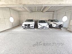 13 / 15