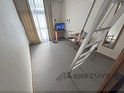 レオパレスSAKABEII 2階1Kのリビング/ダイニング