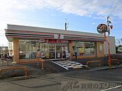 セブンイレブン　千里丘4丁目店 徒歩10分。 760m