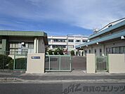 高槻市立第三中学校 徒歩10分。 740m