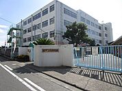 高槻市立奥坂小学校 徒歩22分。 1720m