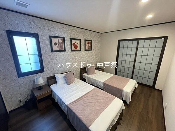 洋室を拡大表示