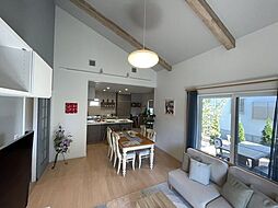 中古平家　鶴田町 4SLDKのリビング/ダイニング