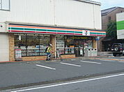 コンビニ「セブンイレブン広島戸坂中町店まで374ｍ」