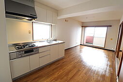 ポレスター広島 4階2SLDKのリビング/ダイニング