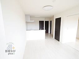 サニープレイス 2階2LDKのリビング/ダイニング