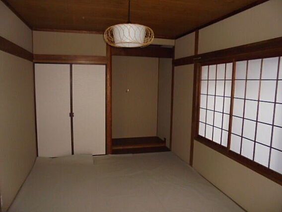 床の間、押し入...