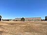 周辺：中学校 1700m 中学校