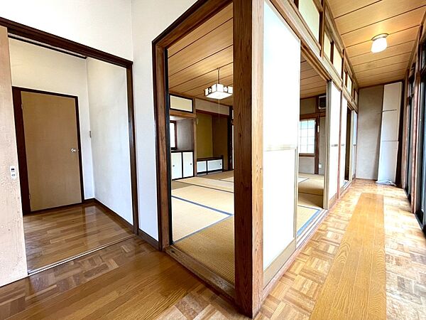 室内