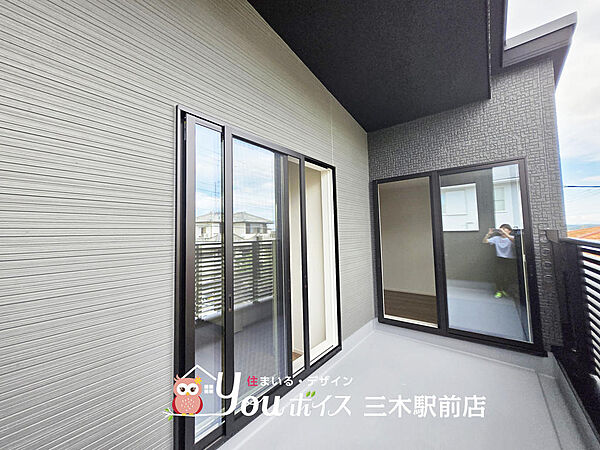 バルコニーを拡大表示