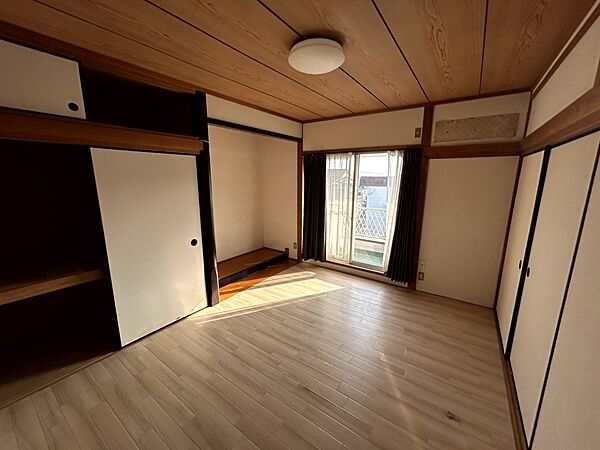 室内