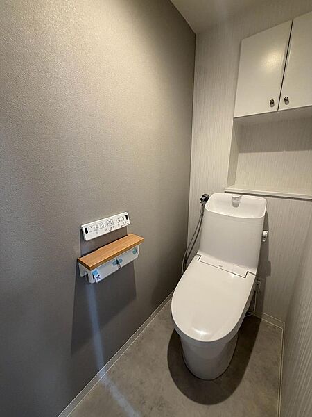 トイレを拡大表示