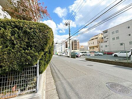 閑静な住宅地で静かに生活ができます♪