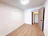 洋室：ご家族揃ってお休みいただける、広々としたお部屋です。