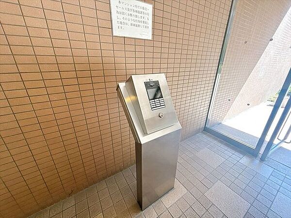 エントランスを拡大表示