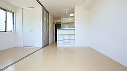 エクセレント　アイランド 2階1LDKのリビング/ダイニング