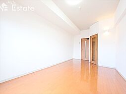 ランドハウスグランドウエスト 4階1Kのリビング/ダイニング