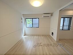 リジエール 202 2階1LDKのリビング/ダイニング