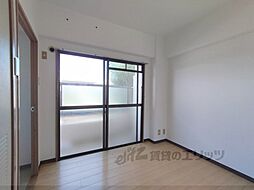 ロイヤル・モアあやめ池 103 1階2DKのリビング/ダイニング