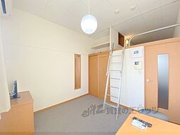 JR関西本線 奈良駅 バス9分 神殿下車 徒歩6分の賃貸アパート 2階1Kのリビング/ダイニング