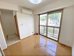 パストラル生駒 203 2階1DKのリビング/ダイニング