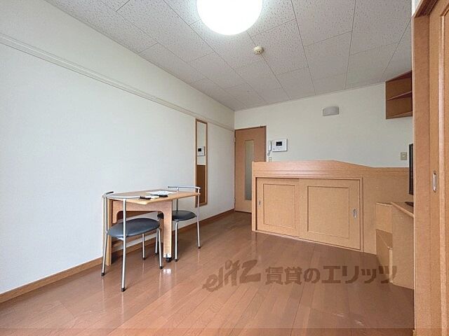 寝室