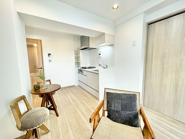 リビング/ダイニング 豊島区巣鴨3丁目33-6