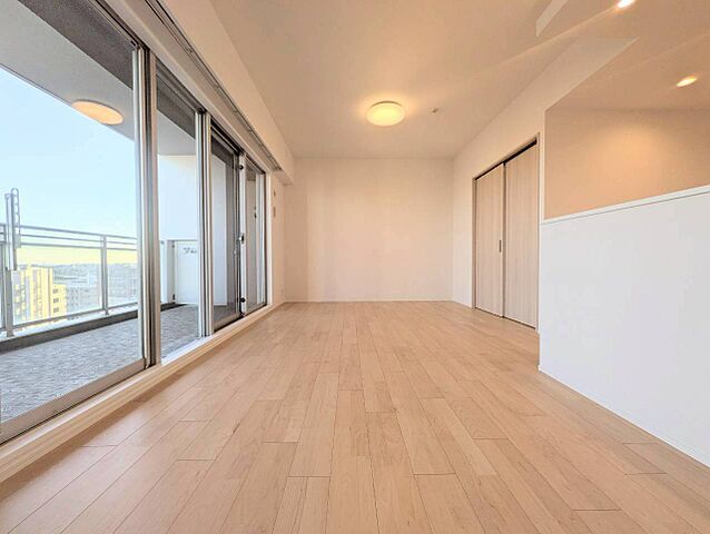 室内 クレストシティタワーズ浦安 16階/-