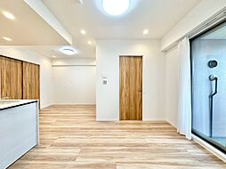 ベラカーサ秋葉原 2LDKの室内