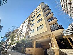 飽きのこないシンプルモダンな外観です。