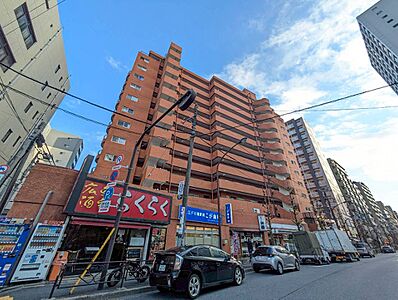 外観：飽きのこないシンプルモダンな外観です。