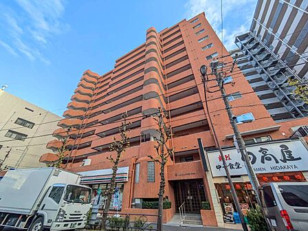 忙しく過ぎゆく日常を置き去るほど、ゆったりした時間が流れる住環境。