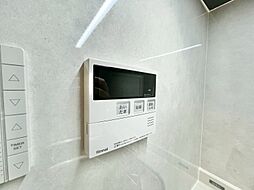 見やすい画面で操作しやすい給湯パネル。