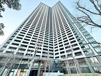 外観：飽きのこないシンプルモダンな外観です。