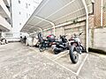バイク置き場も...