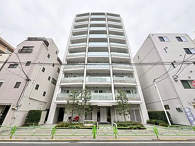 外観:飽きのこないシンプルモダンな外観です。 外観:飽きのこないシンプルモダンな外観です。