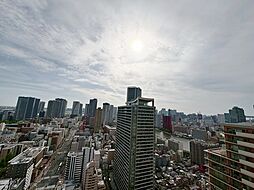 眺望や窓からの景色が良いと、家で過ごす時間も快適です。
